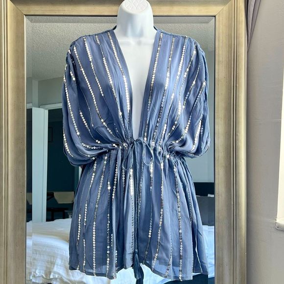 Vince Camuto Tops - VINCE CAMUTO CHAMBRAY BLUE One Size